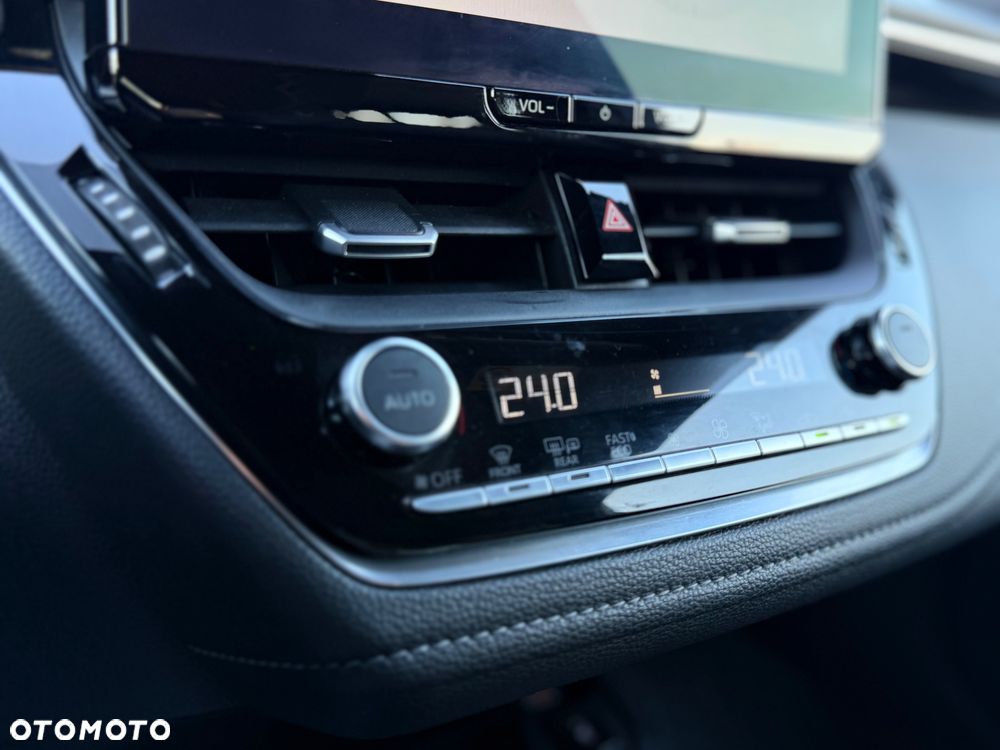 Toyota Corolla - 11