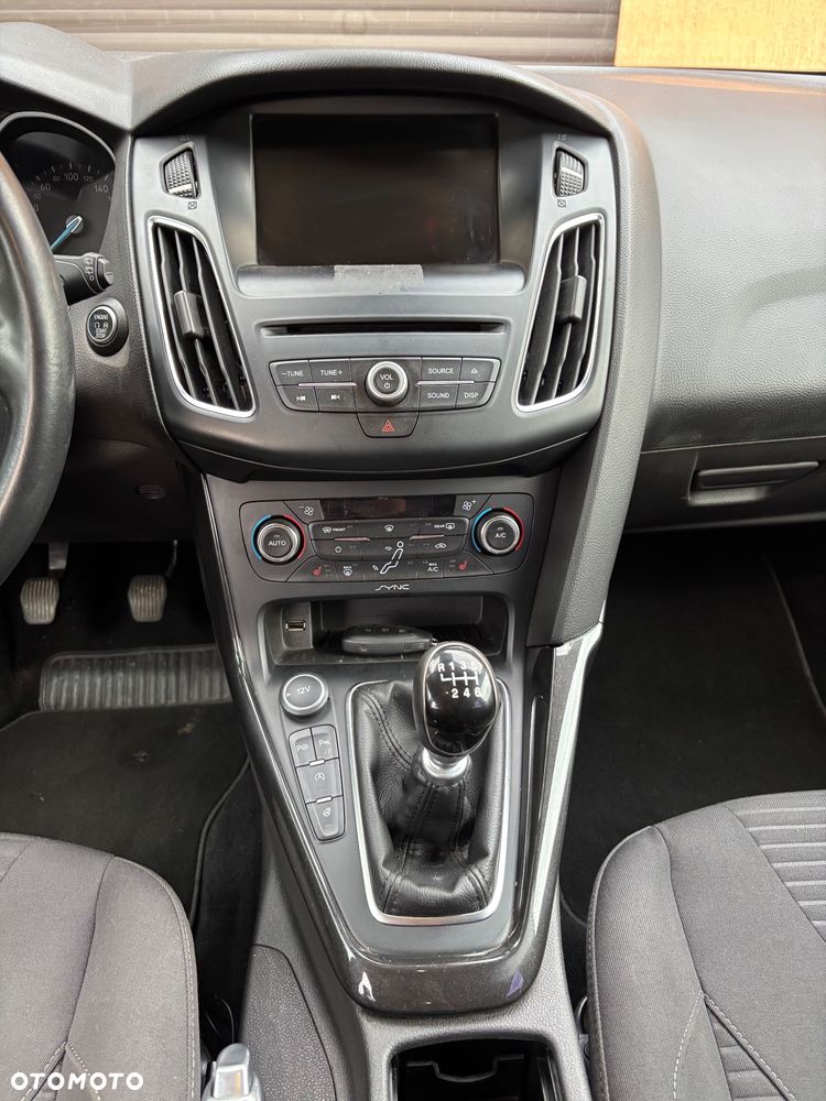 Ford Focus 1.5 EcoBoost STart-Stopp-System Titanium - 16