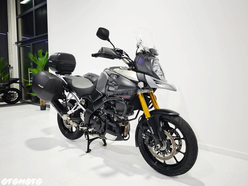 Suzuki V-STROM - 22