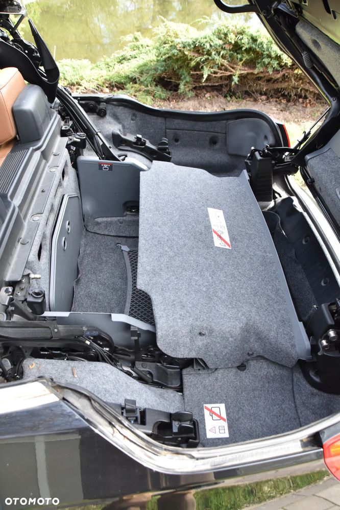 BMW Seria 3 320i - 13