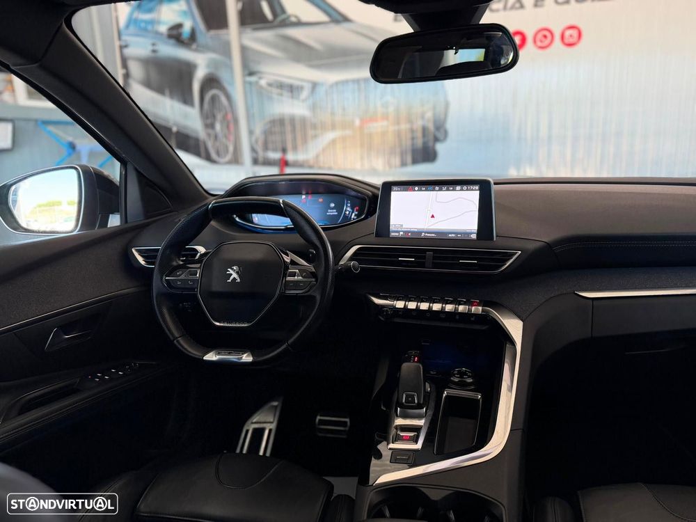Peugeot 5008 1.5 BlueHDi GT Line J19 EAT8 - 16
