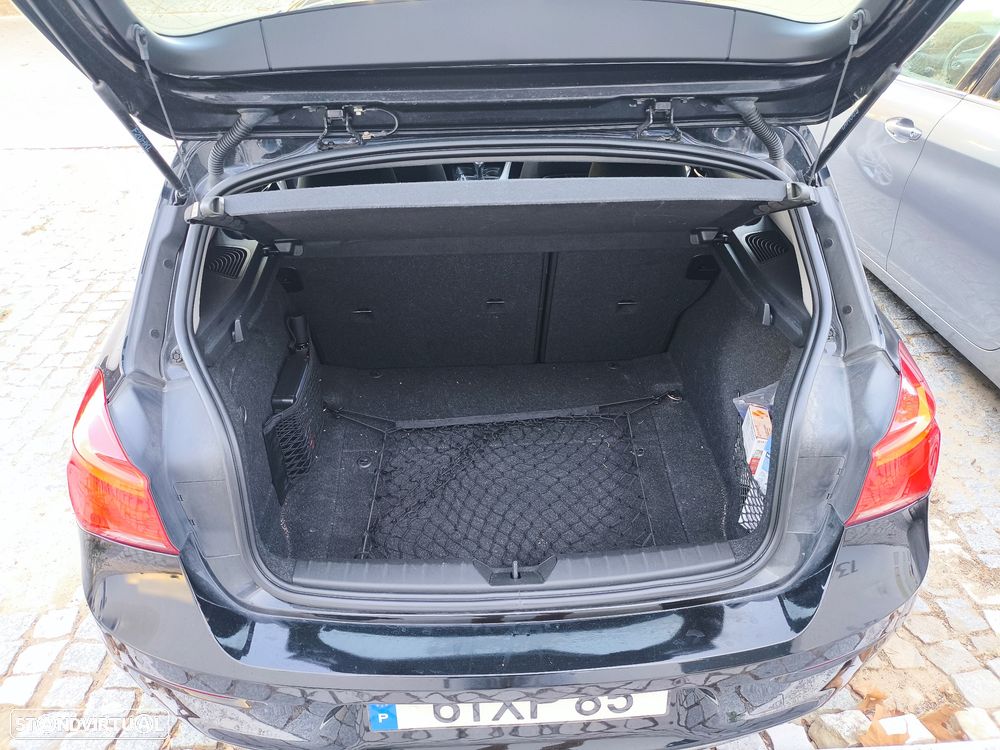 BMW 116 d EfficientDynamics Edition Sport Line - 28