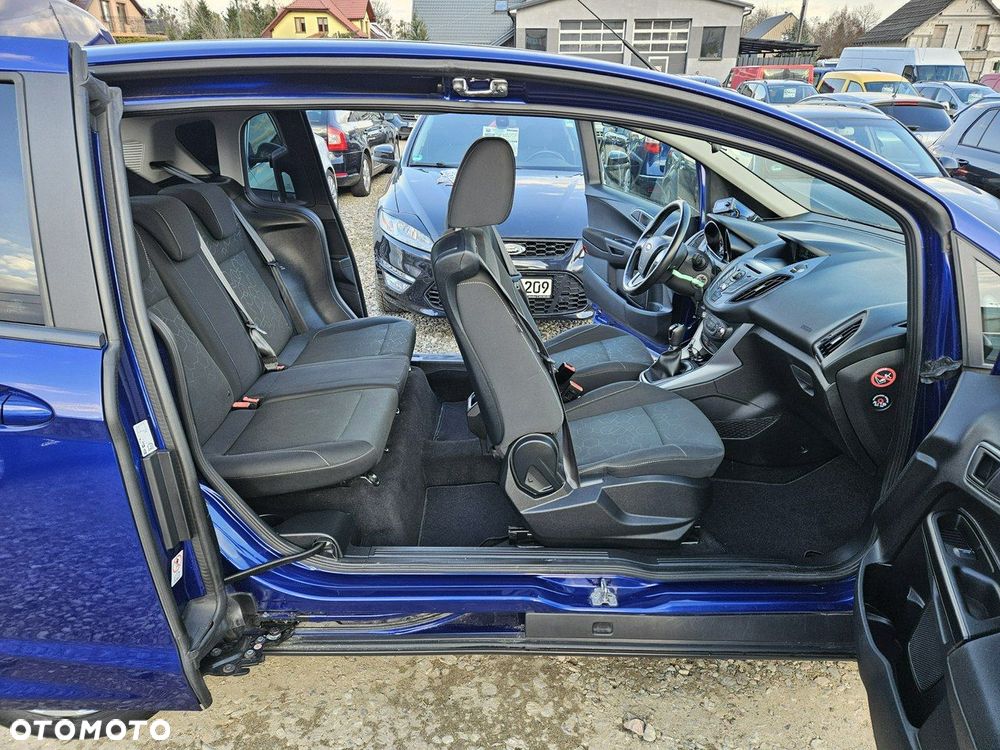 Ford B-MAX - 11