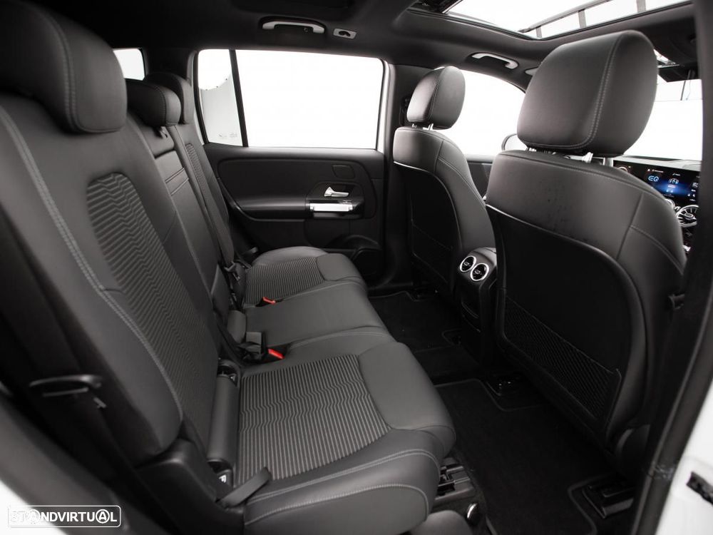 Mercedes-Benz EQB 300 4Matic - 12