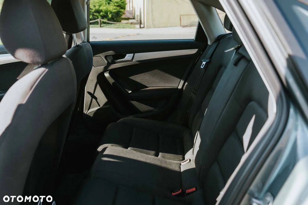 Audi A4 Limousine 2.0 TDI - 22