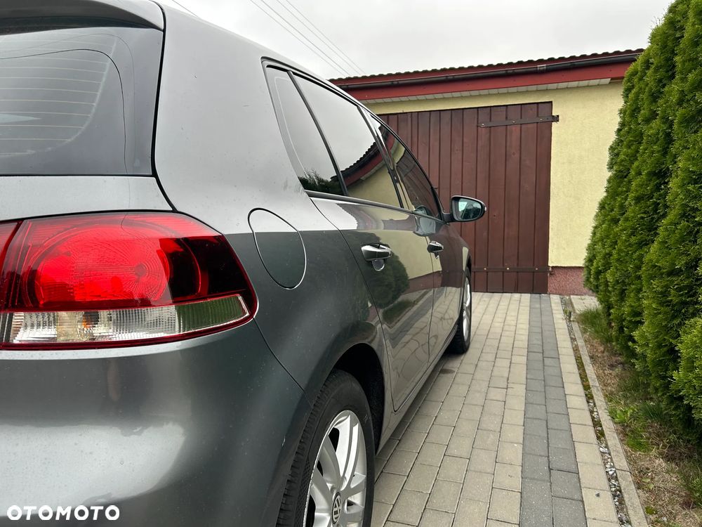 Volkswagen Golf VI 2.0 TDI Highline DSG - 5