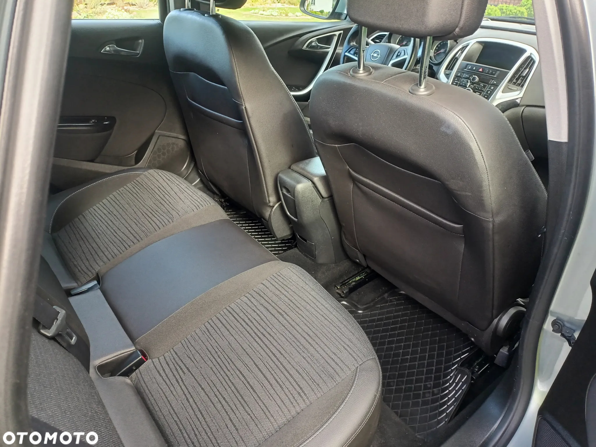 Opel Astra 1.6 ECOFLEX Start/Stop Selection - 11