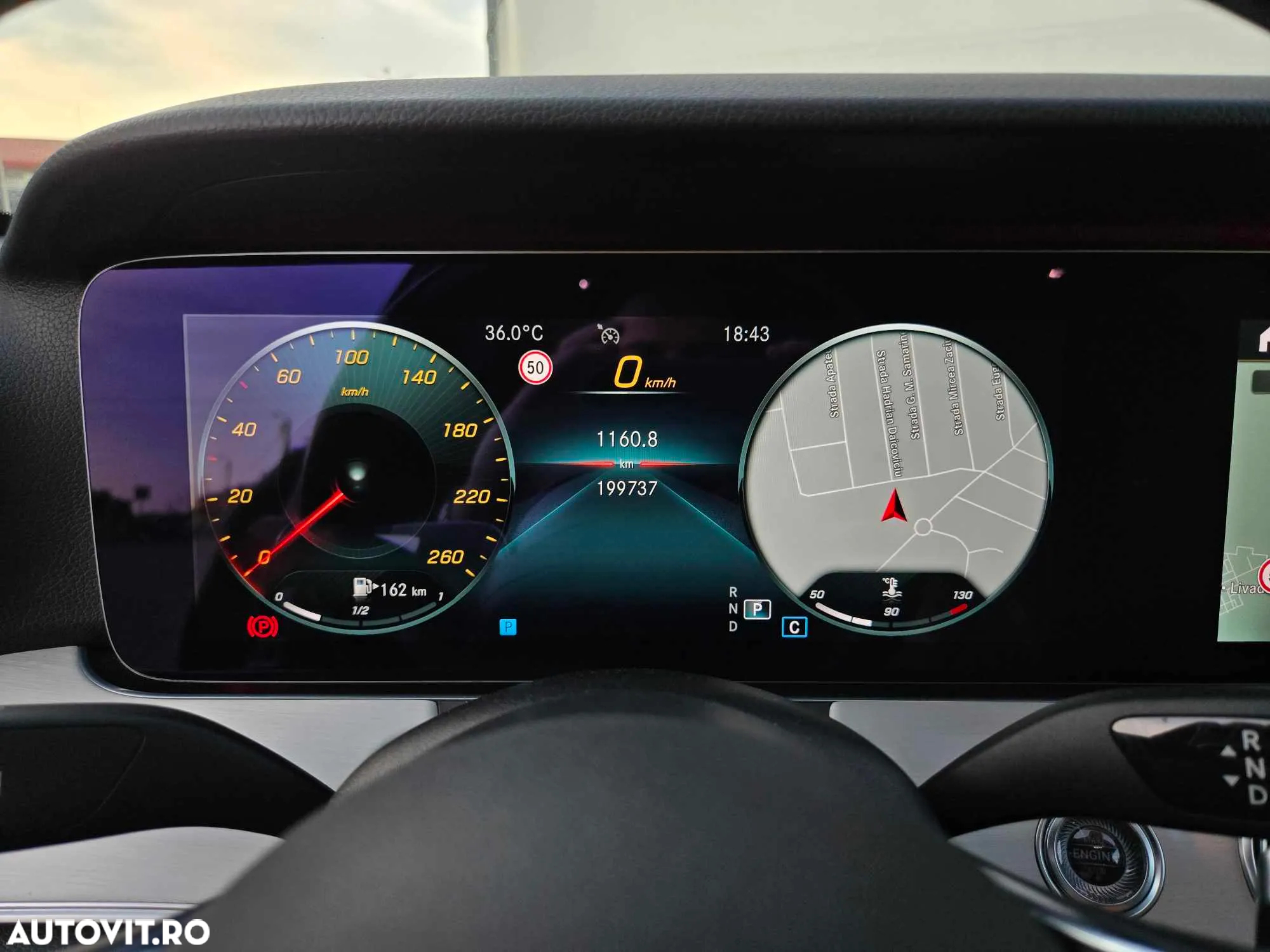 Mercedes-Benz E 220 d T 9G-TRONIC Avantgarde - 9