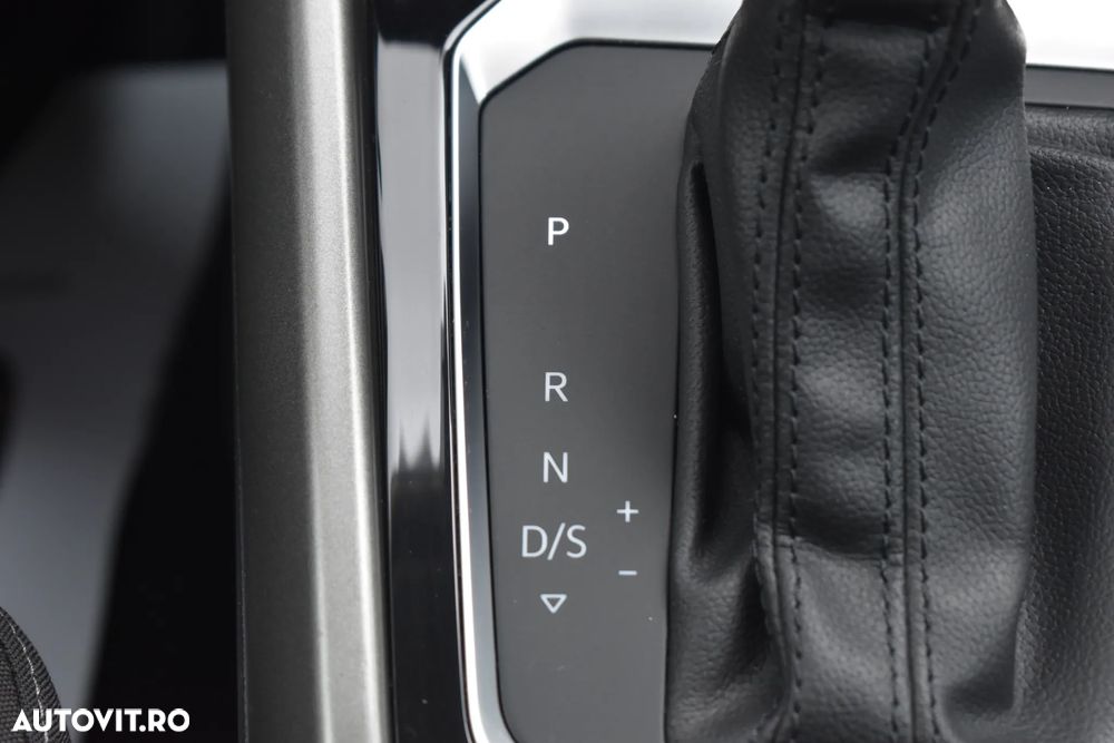 Volkswagen T-Roc 2.0 TDI DSG Design - 29