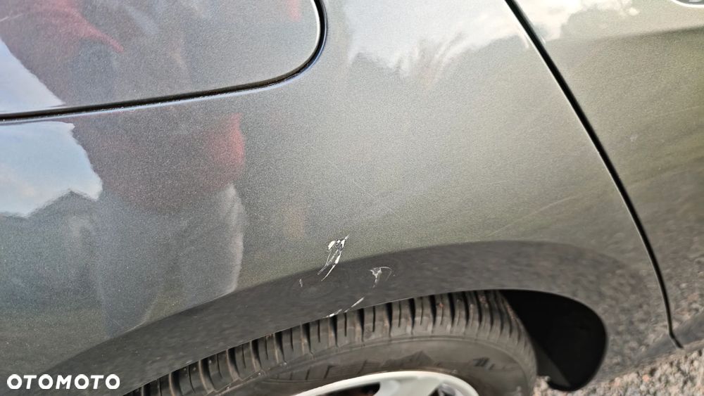 Volkswagen Golf VII 1.6 TDI BMT Highline DSG - 24