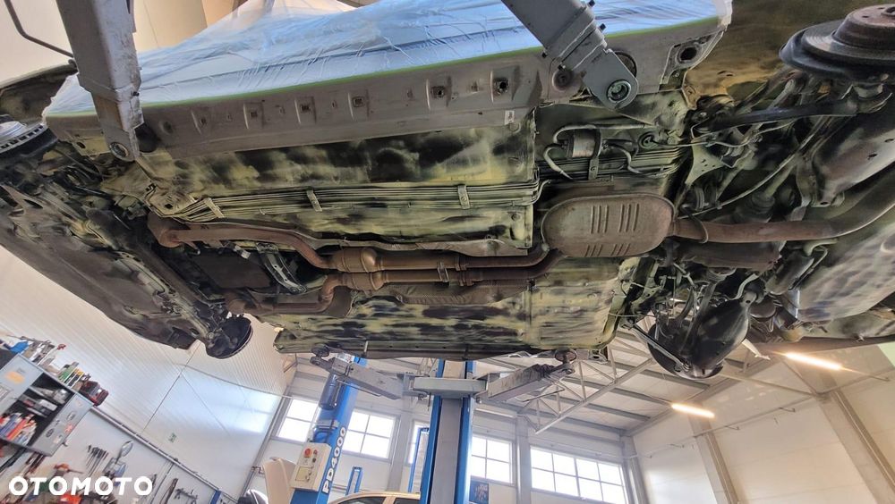 Mercedes-Benz Klasa E 280 T 4-Matic Avantgarde - 2