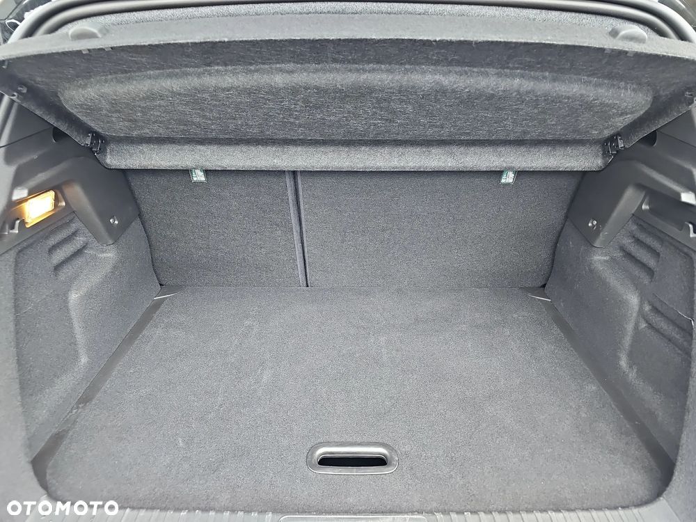 Renault Captur 1.0 TCe Techno - 32