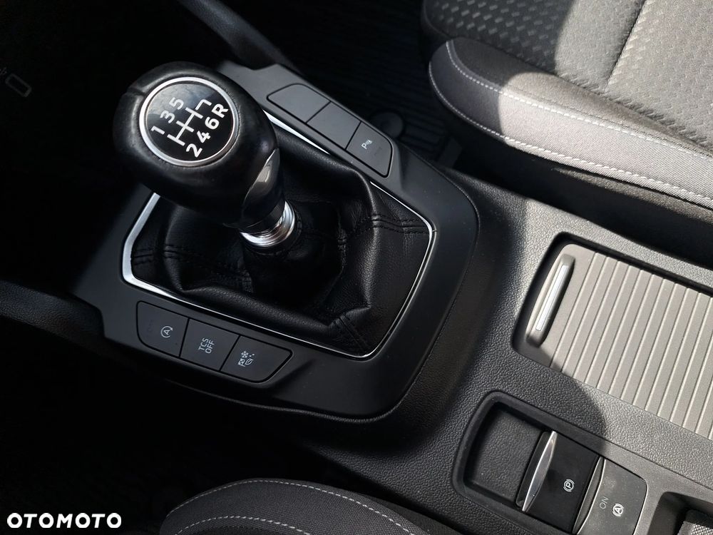 Ford Focus 1.0 EcoBoost Titanium Business - 27