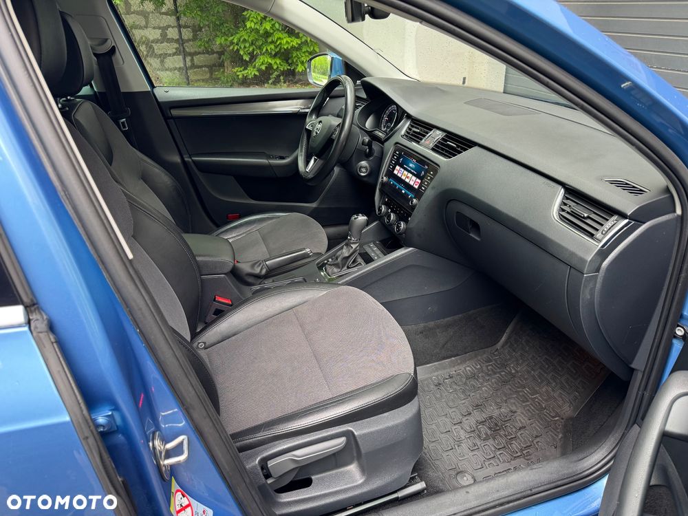 Skoda Octavia 2.0 TDI 4x4 DSG Premium Edition - 8
