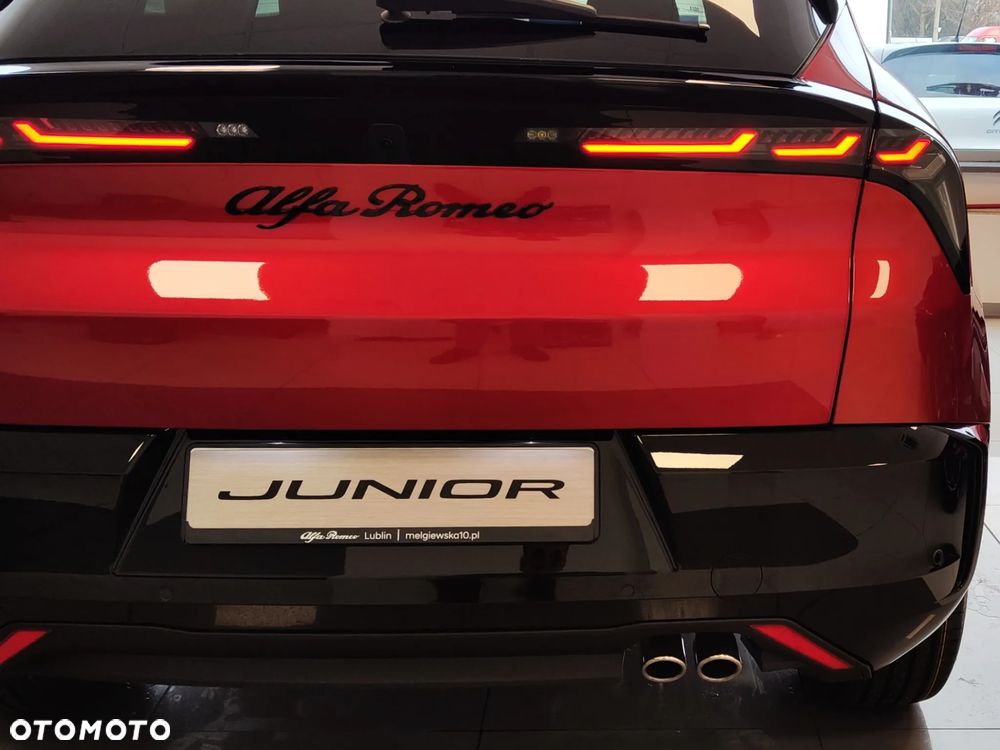 Alfa Romeo Junior 1.2 mHEV Ibrida eDCT - 10