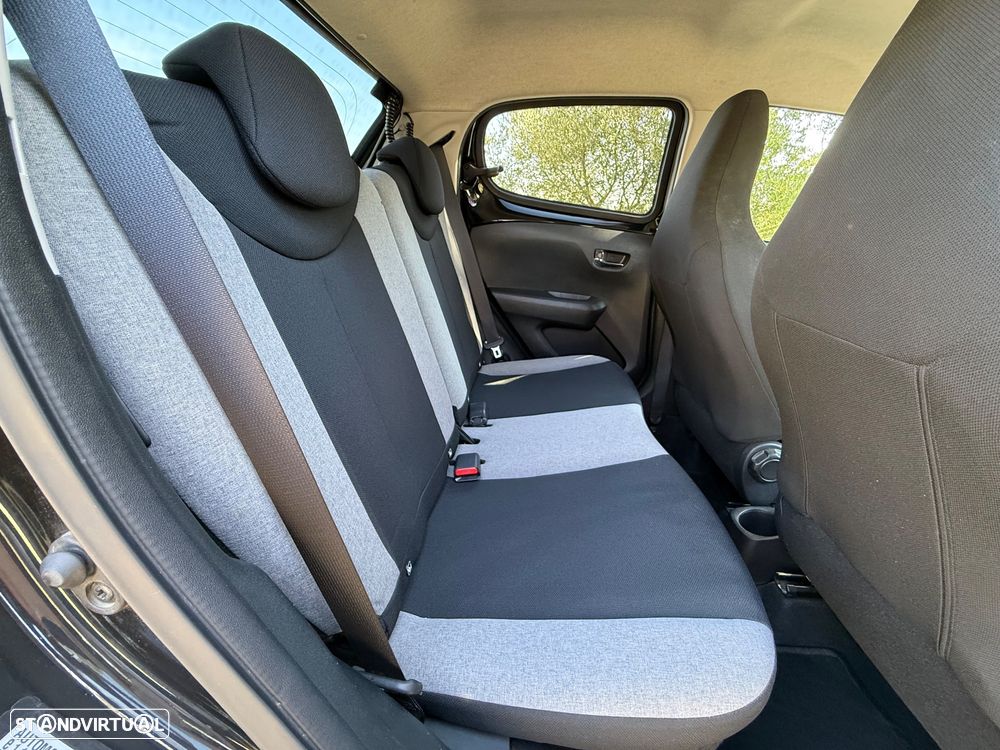 Citroën C1 1.0 VTi Shine ETG - 10