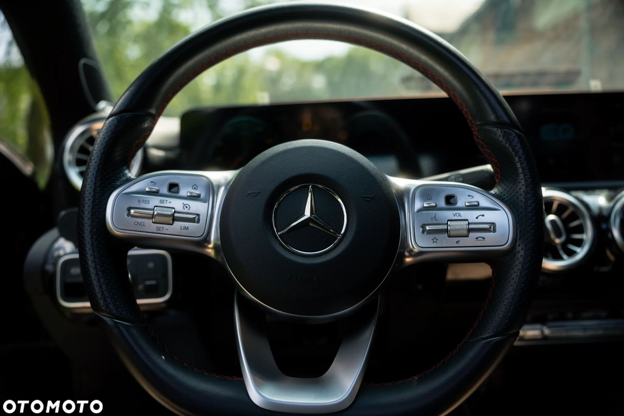 Mercedes-Benz Klasa A 250 e 8G-DCT AMG Line Advanced Plus - 18