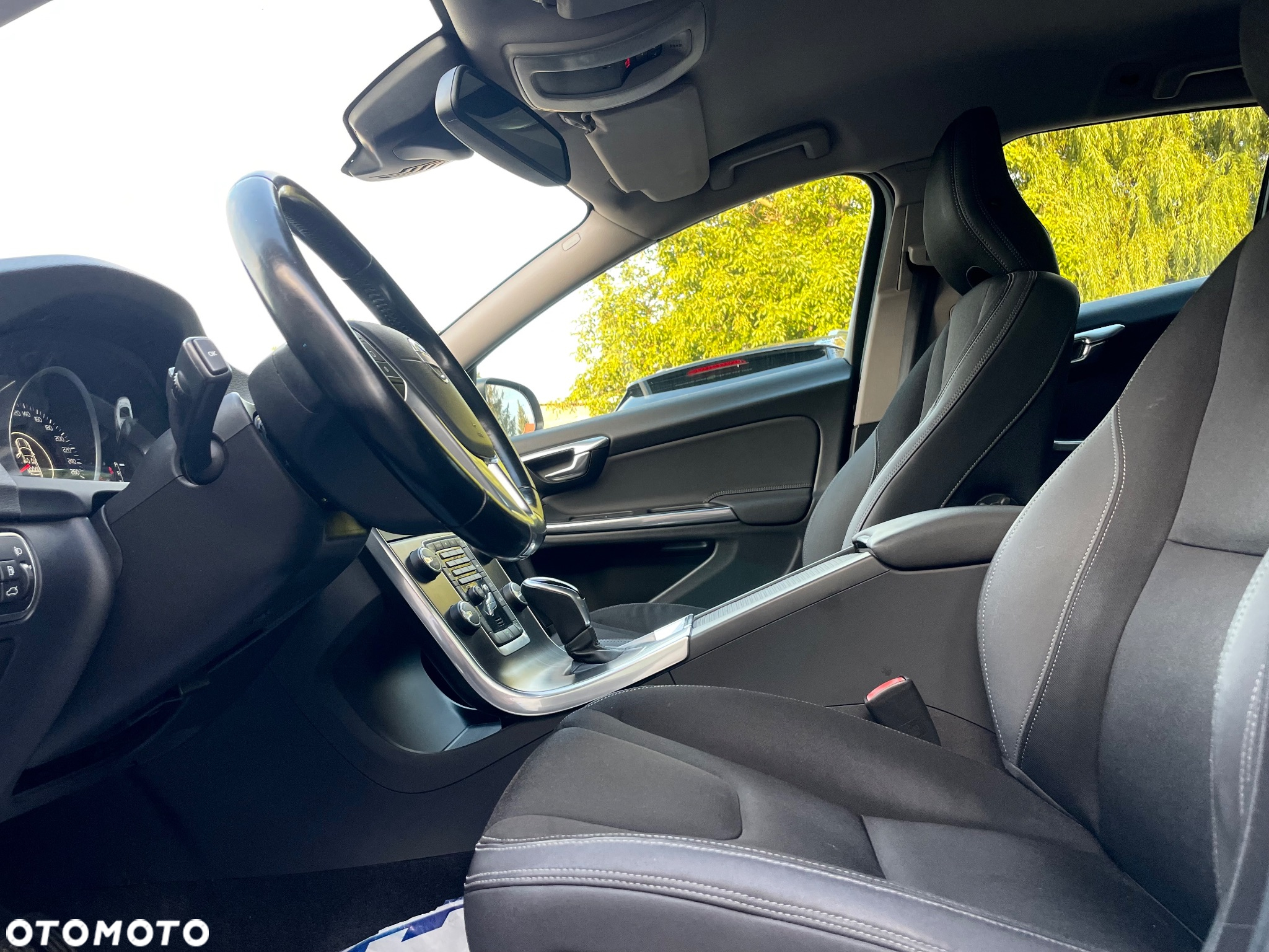 Volvo V60 D3 Geartronic Momentum - 10