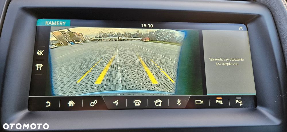 Jaguar E-Pace D150 AWD R-Dynamic HSE - 17