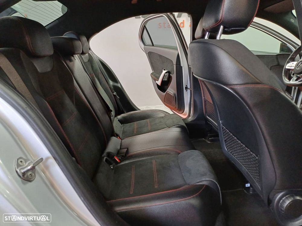 Mercedes-Benz A 180 Limousine - 12