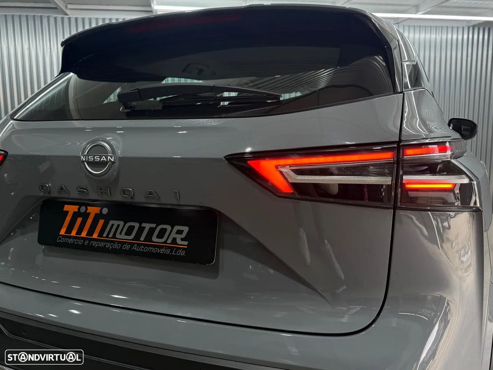 Nissan Qashqai 1.3 DIG-T Engage - 34