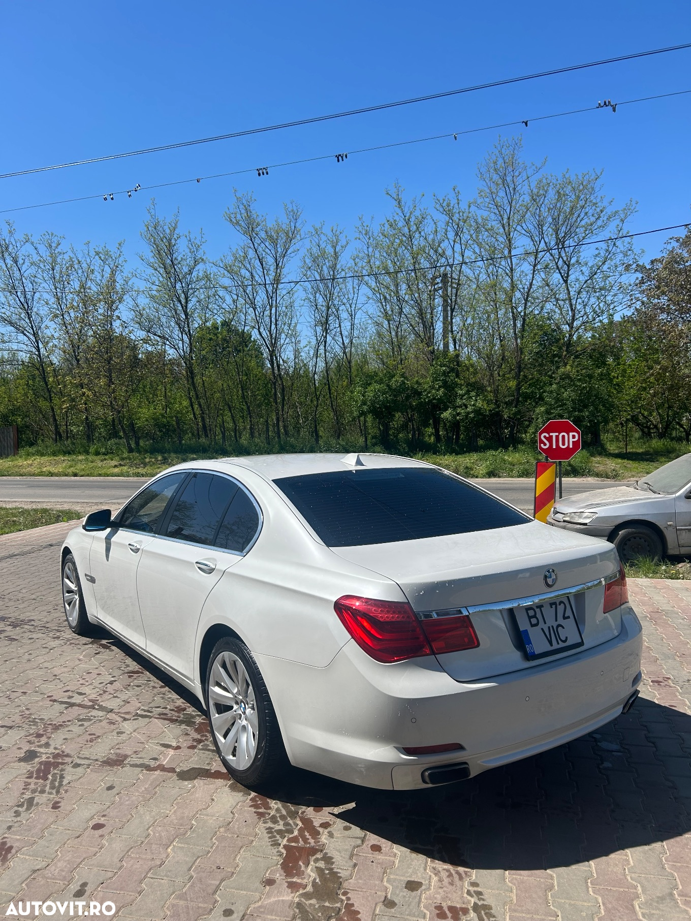 BMW Seria 7 750i - 2