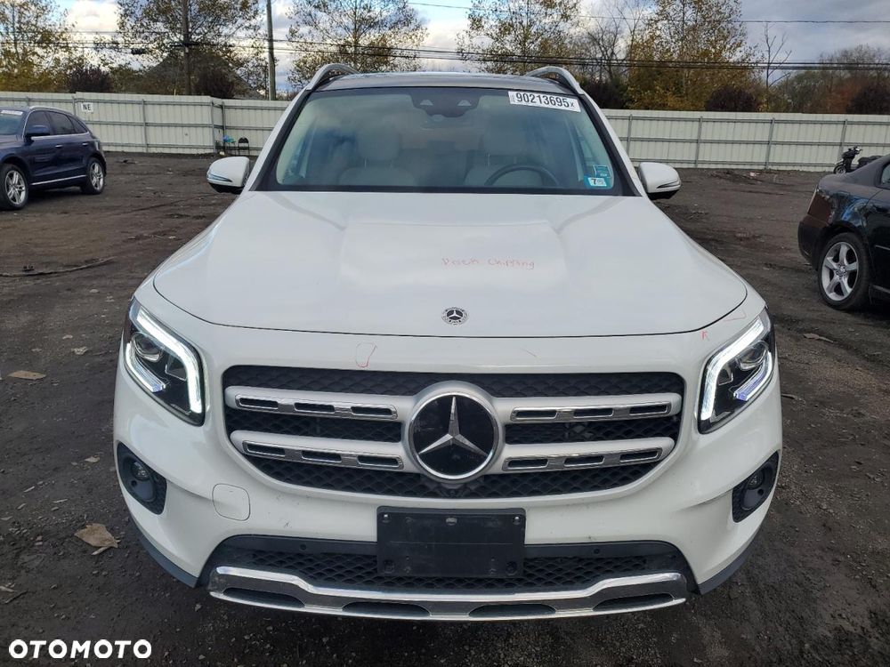 Mercedes-Benz GLB 250 4Matic 8G-DCT - 6