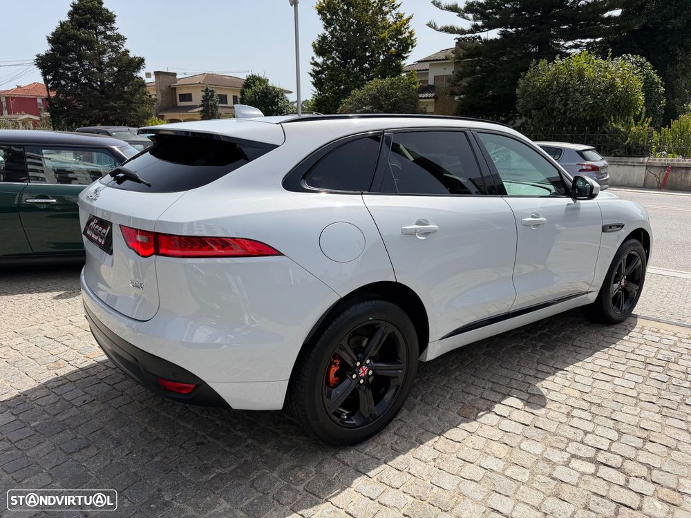 Jaguar F-Pace 20d Aut. R-Sport - 15