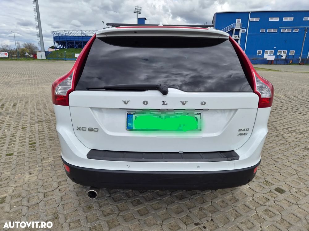 Volvo XC 60 - 8