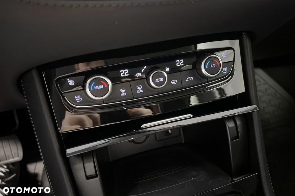 Opel Grandland X Plug-in-Hybrid4 1.6 DI Start/Stop Ultimate - 13