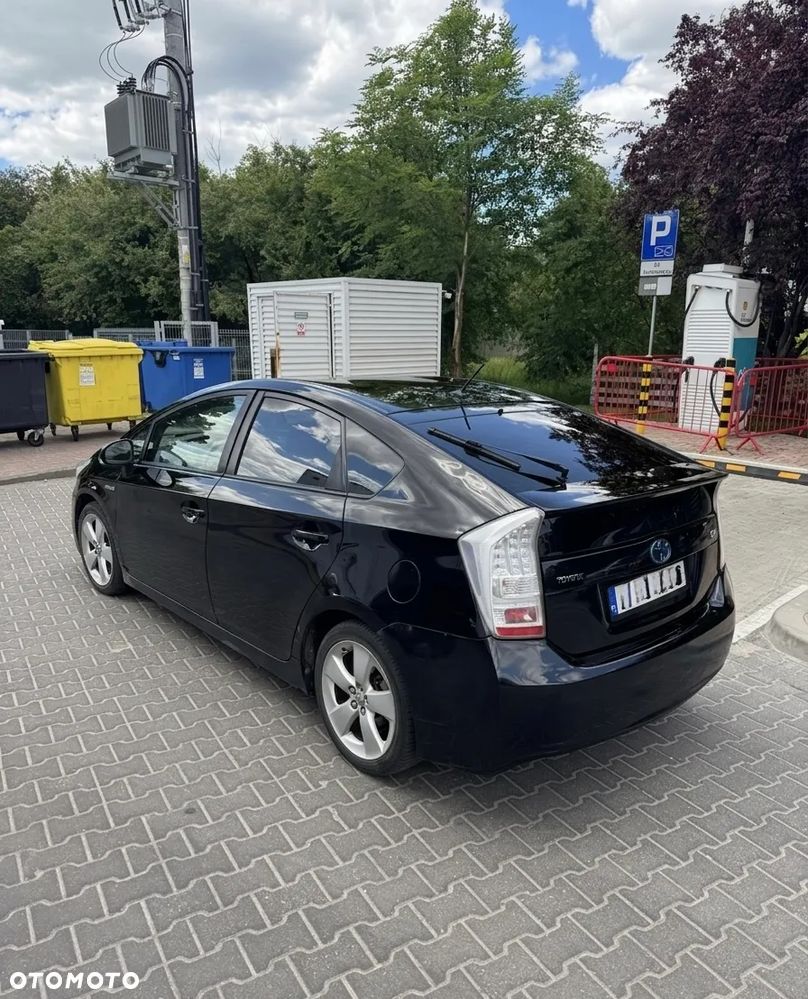 Toyota Prius 1.8 HSD Luna - 4