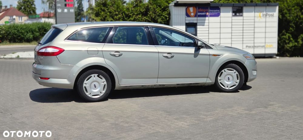Ford Mondeo 2.0 TDCi Ghia - 18