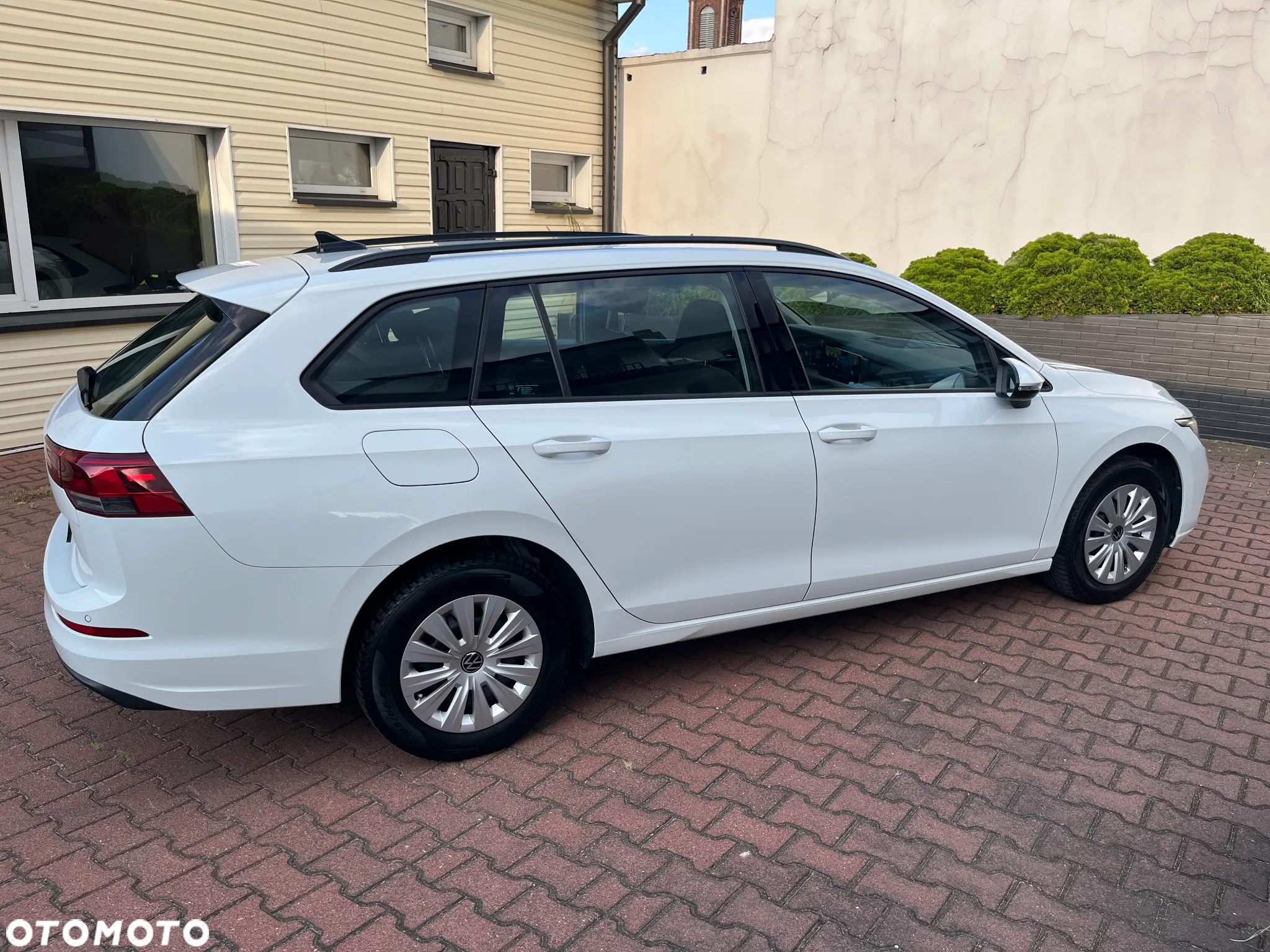 Volkswagen Golf VIII 1.0 TSI Life - 10