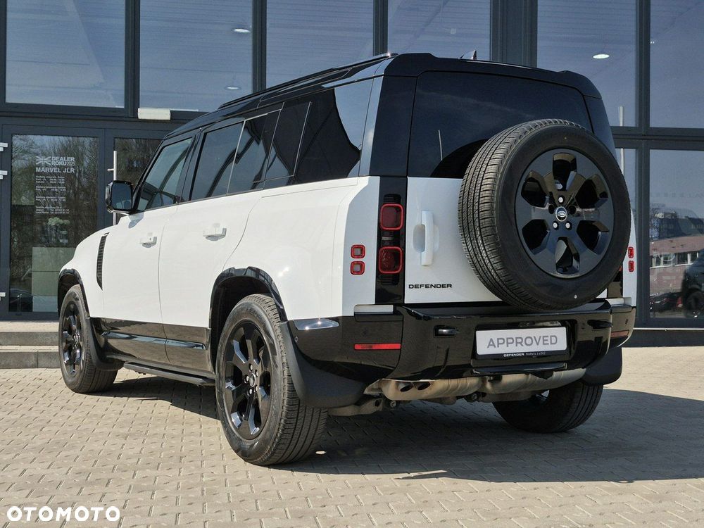 Land Rover Defender - 11