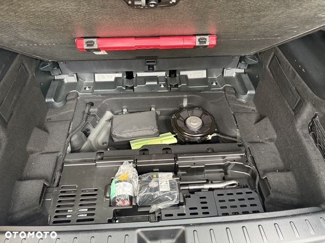 Mercedes-Benz GLB AMG 35 4-Matic - 20
