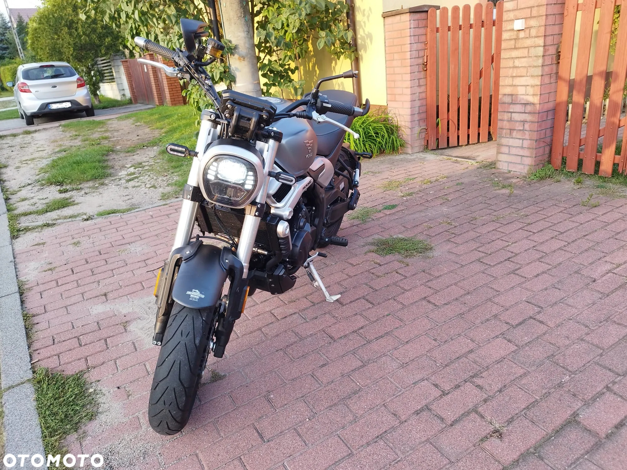 VOGE 500AC - 7