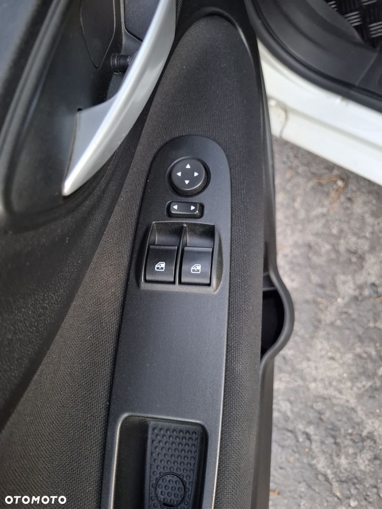 Fiat Punto 1.4 Easy S&S Euro6 - 10