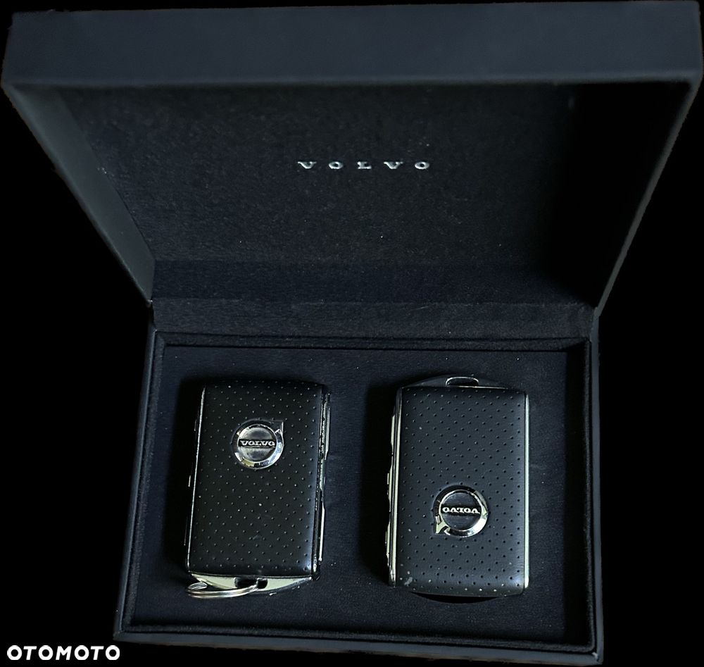 Volvo V90 D4 Geartronic R Design - 22