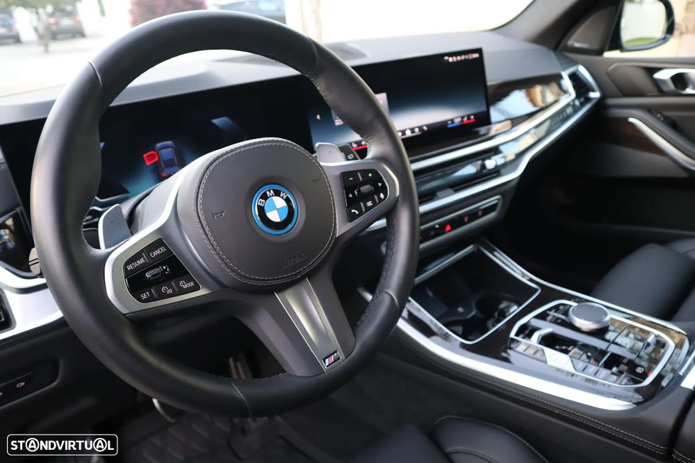 BMW X5 50 e xDrive Edição Desportiva M - 24