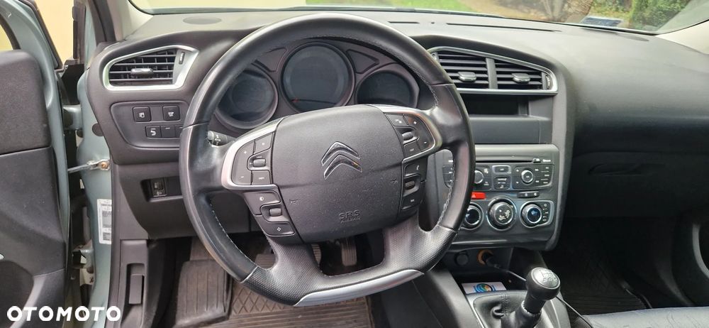 Citroën C4 - 4