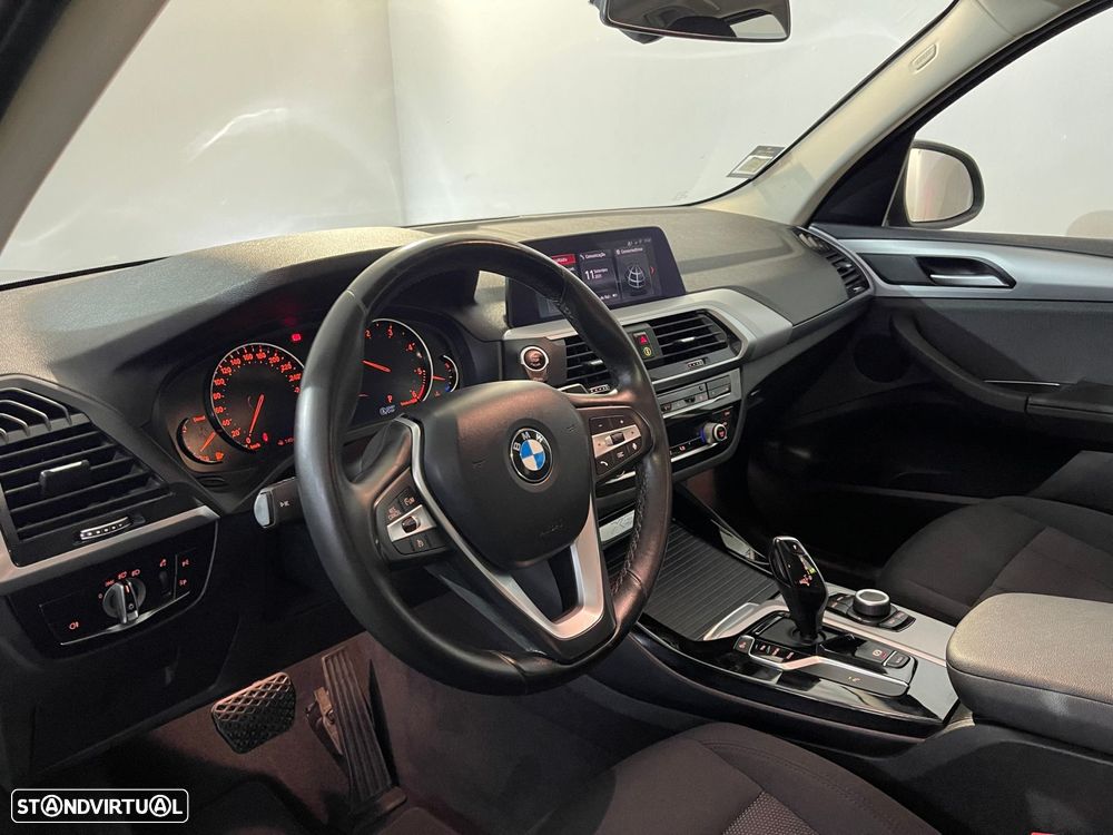 BMW X3 18 d sDrive Auto - 11