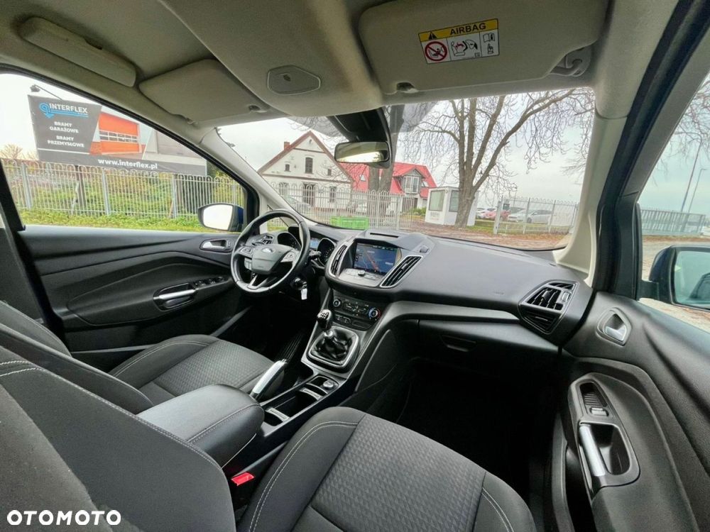 Ford C-MAX - 13