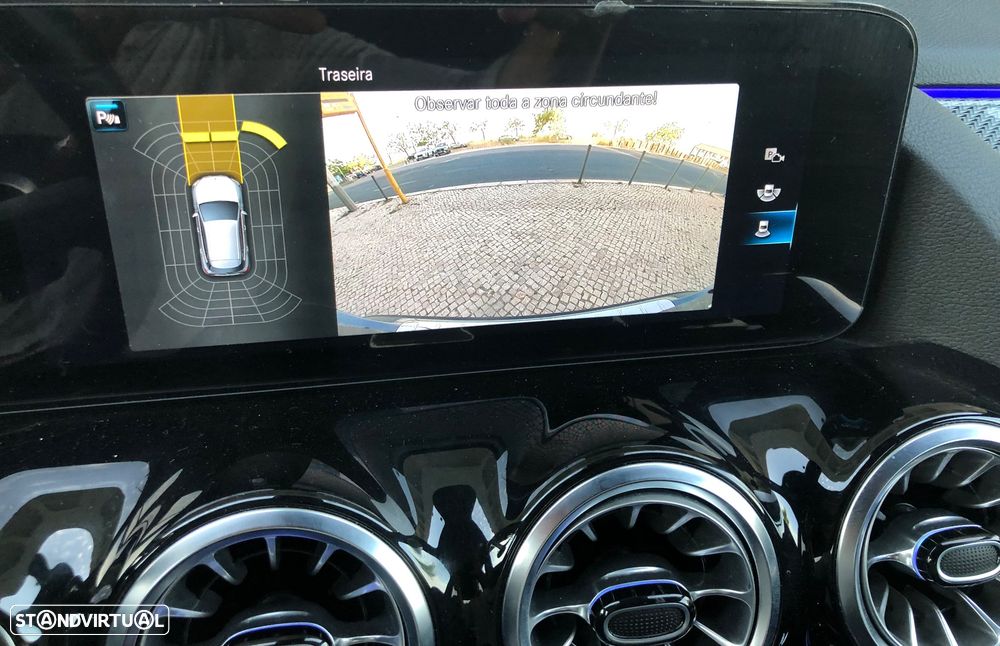 Mercedes-Benz GLA 180 d AMG Line - 20