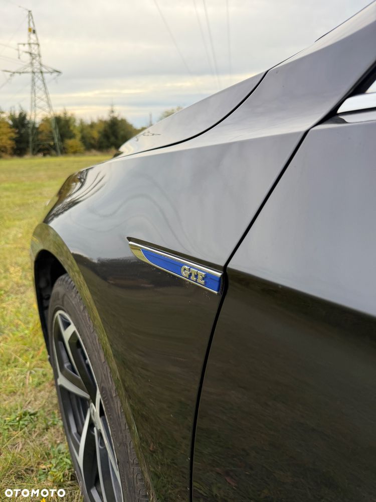 Volkswagen Passat - 9