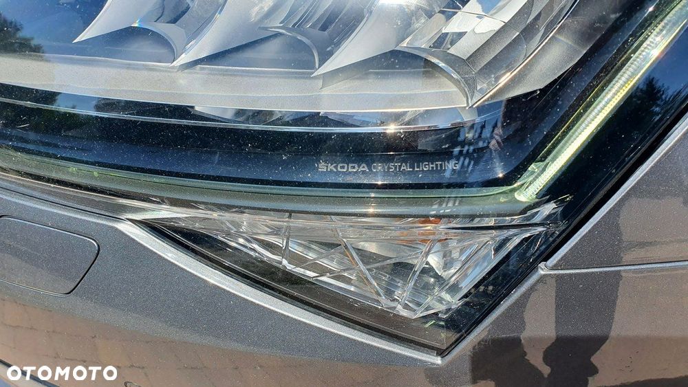 Skoda Superb 2.0 TDI SCR Style DSG - 33