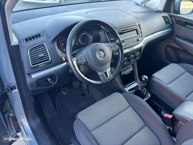 VW Sharan 2.0 TDI Confortline - 2