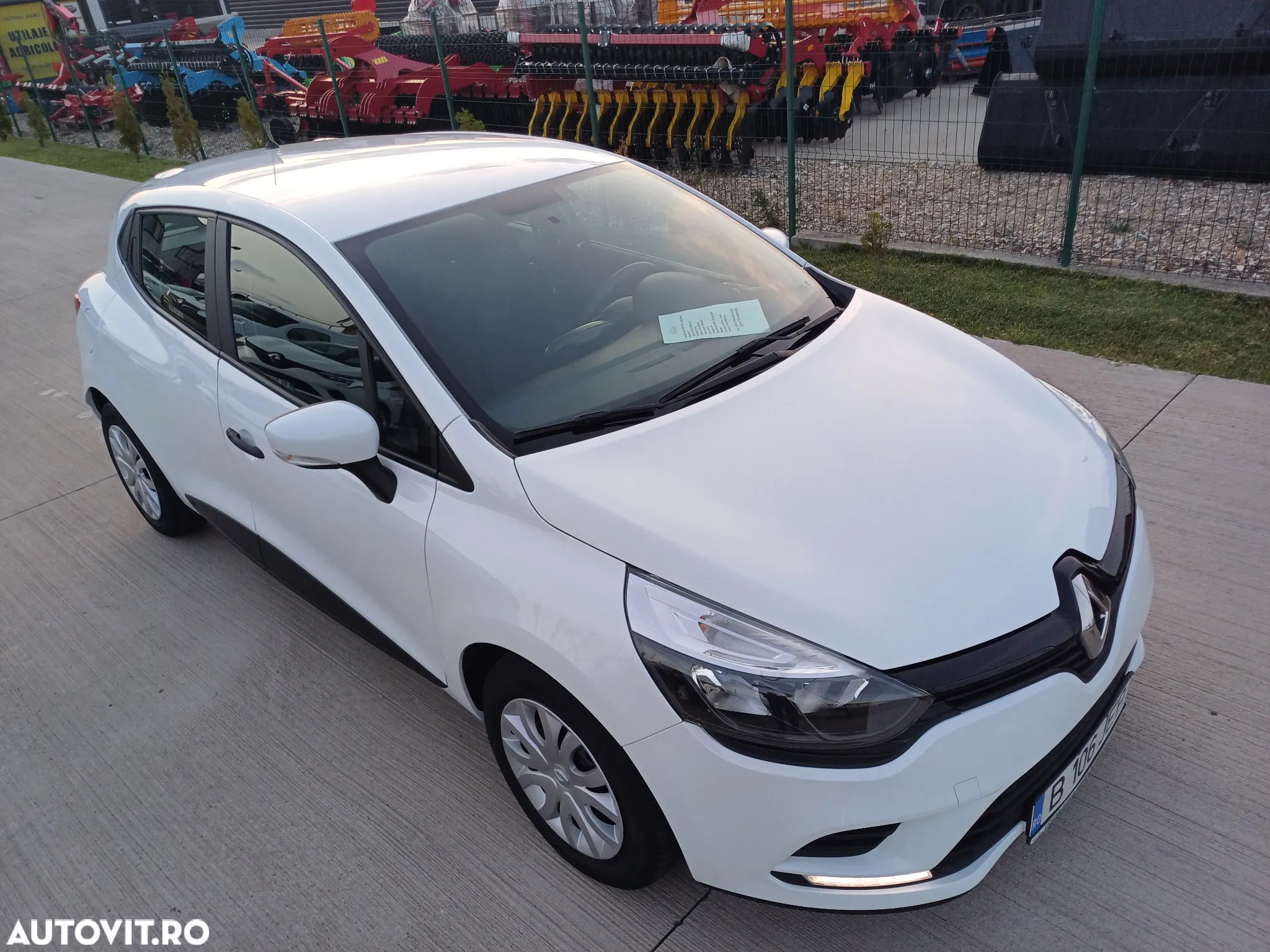 Renault Clio IV 0.9 TCe Life - 18