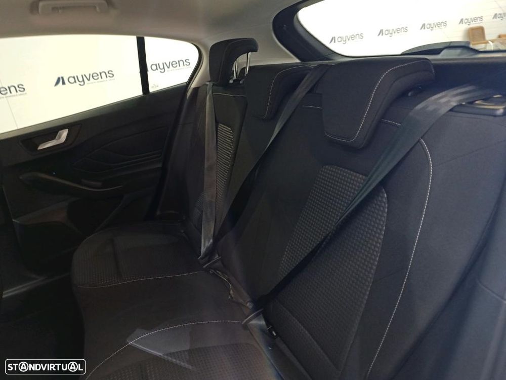 Ford Focus 1.5 TDCi ECOBlue Business Aut. - 8