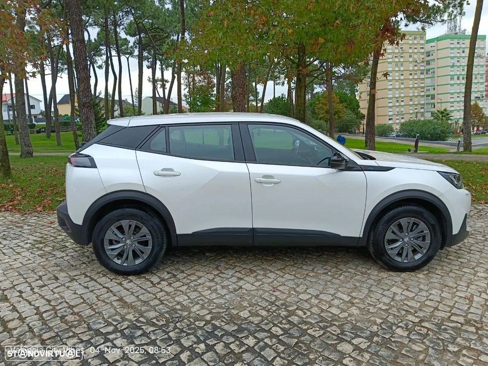 Peugeot e-2008 50 kWh Active Pack - 3