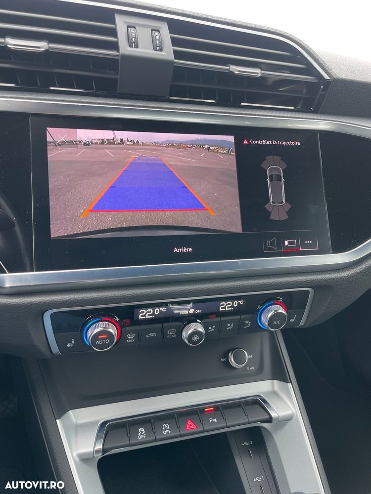 Audi Q3 2.0 TDI S tronic design - 29